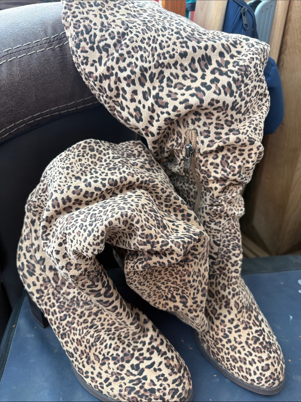 Source Unknown Leopard Print Slouch Heeled Boots - Tan Black